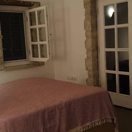 Hotel Magnificent Stone House 14 Beds 7 En-suite